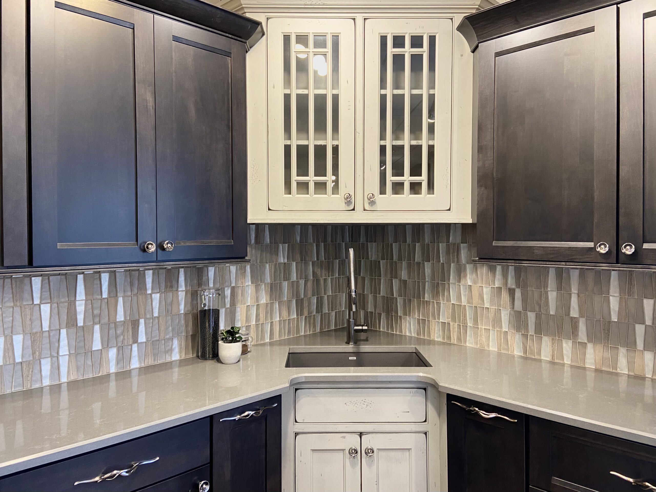 Why Choose Grey Kitchen Cabinets - Wolf Home Products